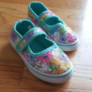 Kidgets | Velcro Shoes